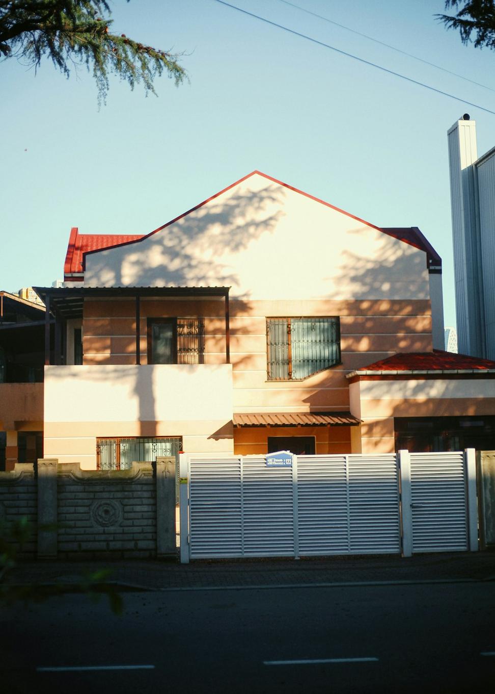 Laneway House
